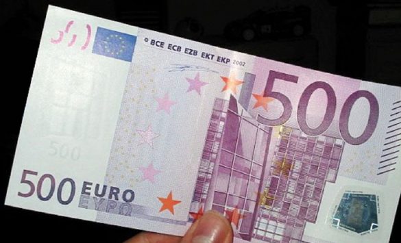 Bonus cultura 2021: 500 euro a tutti i neo 18enni, come funziona