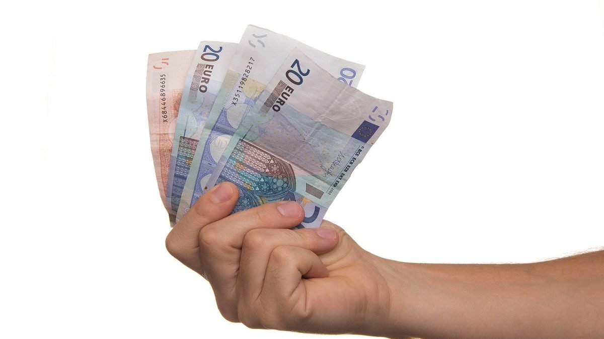 Arriva un nuovo bonus in busta paga fino a 75 euro al mese: a chi spetta