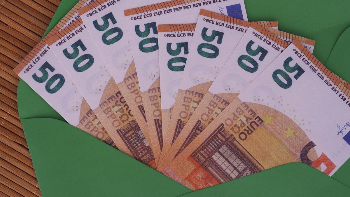 Arriva il nuovo bonus da 150 euro, come funziona e chi può richiederlo